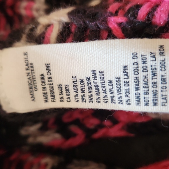 American Eagle Outfitters Pink and Black Knit Scarf - Picture 3 of 4